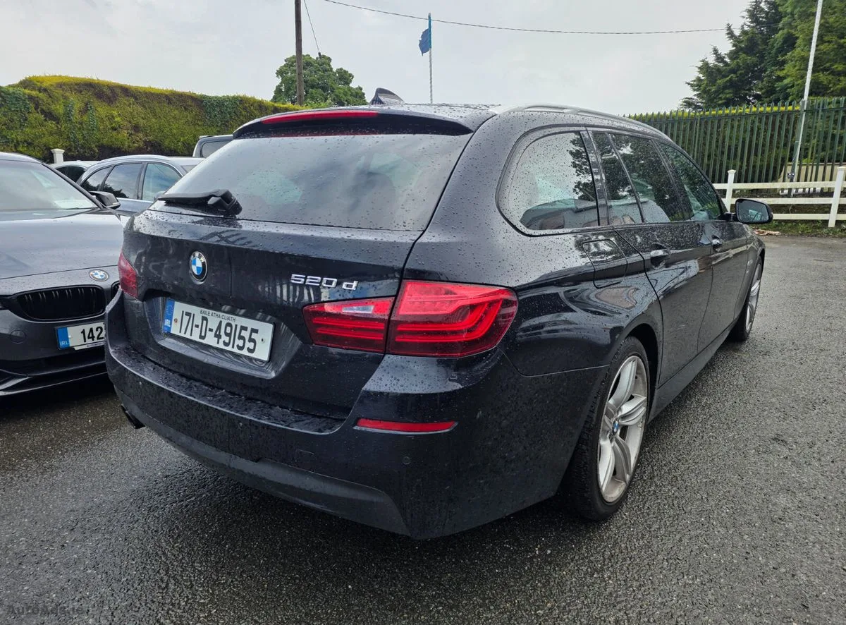 2017 BMW 5-Series – photo 2