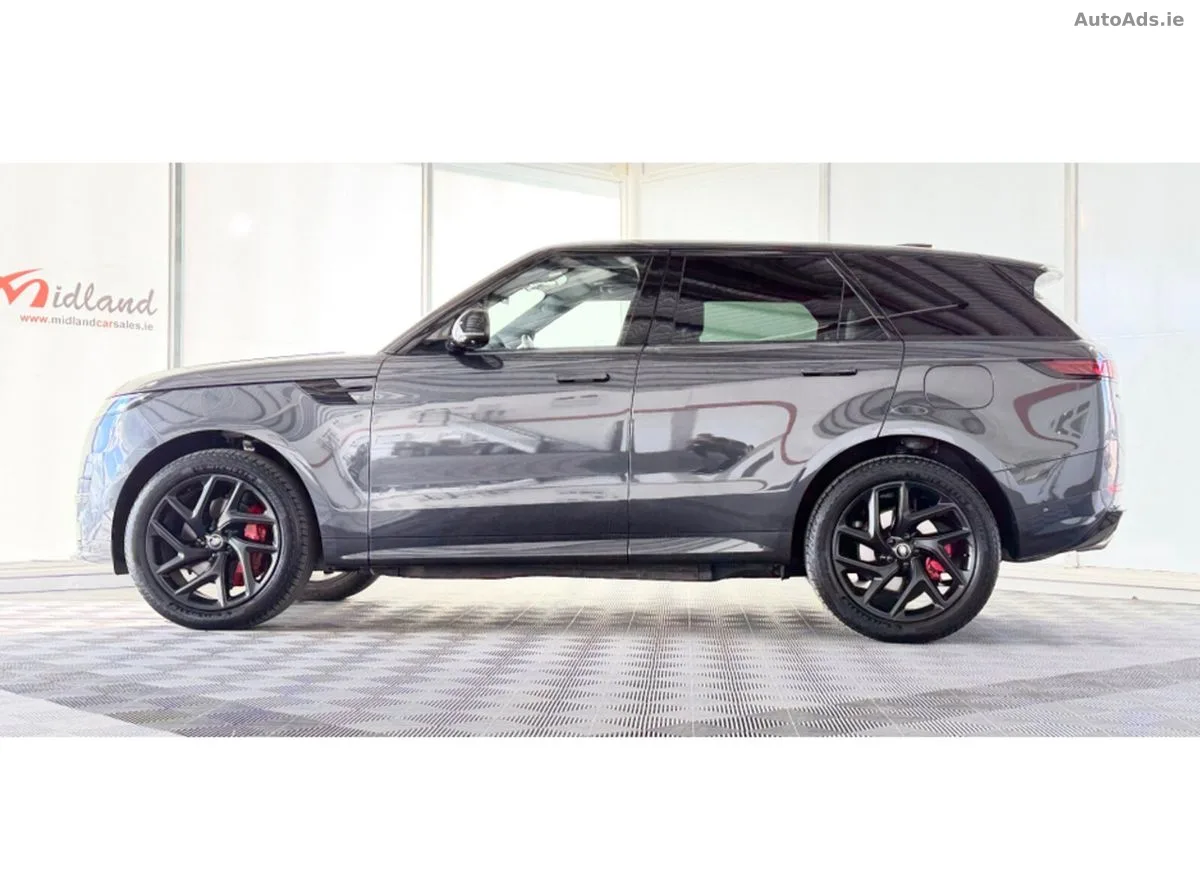 2025 Land Rover Range Rover Sport – photo 2
