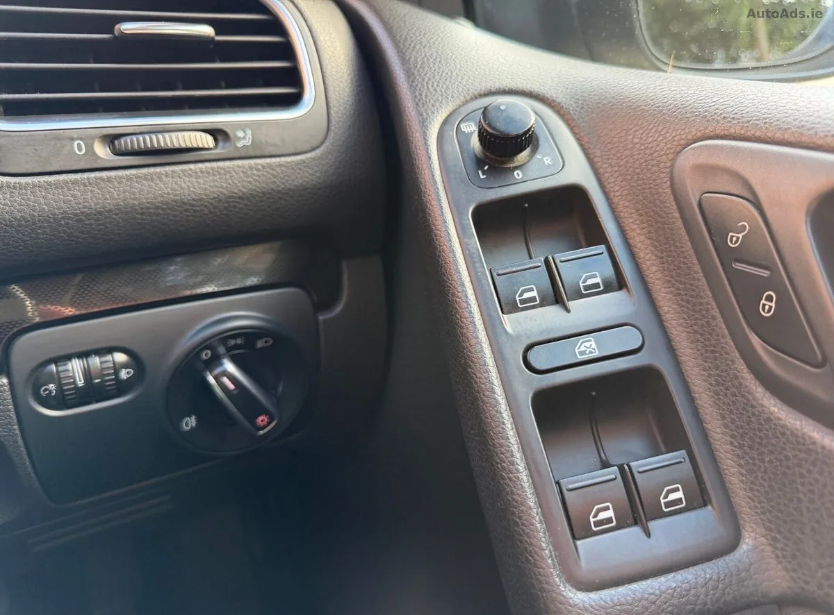 2010 Volkswagen Golf – photo 9