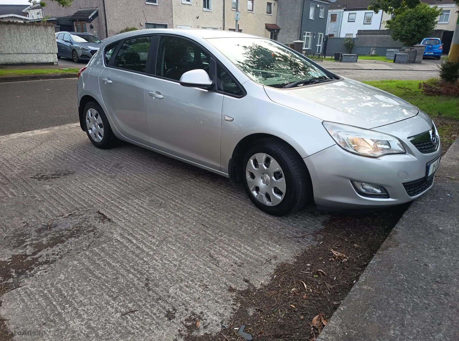 2011 Opel Astra – photo 3