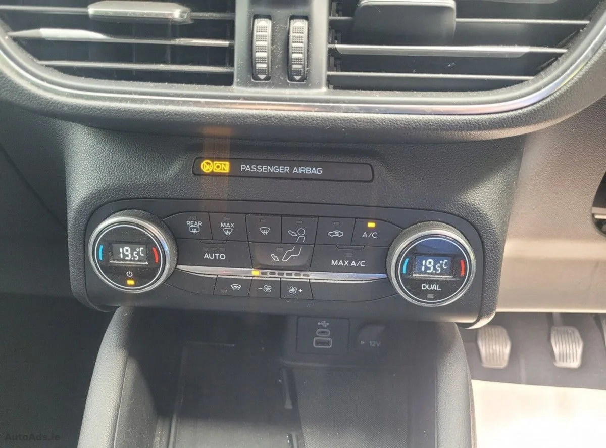 2022 Ford Kuga – photo 9