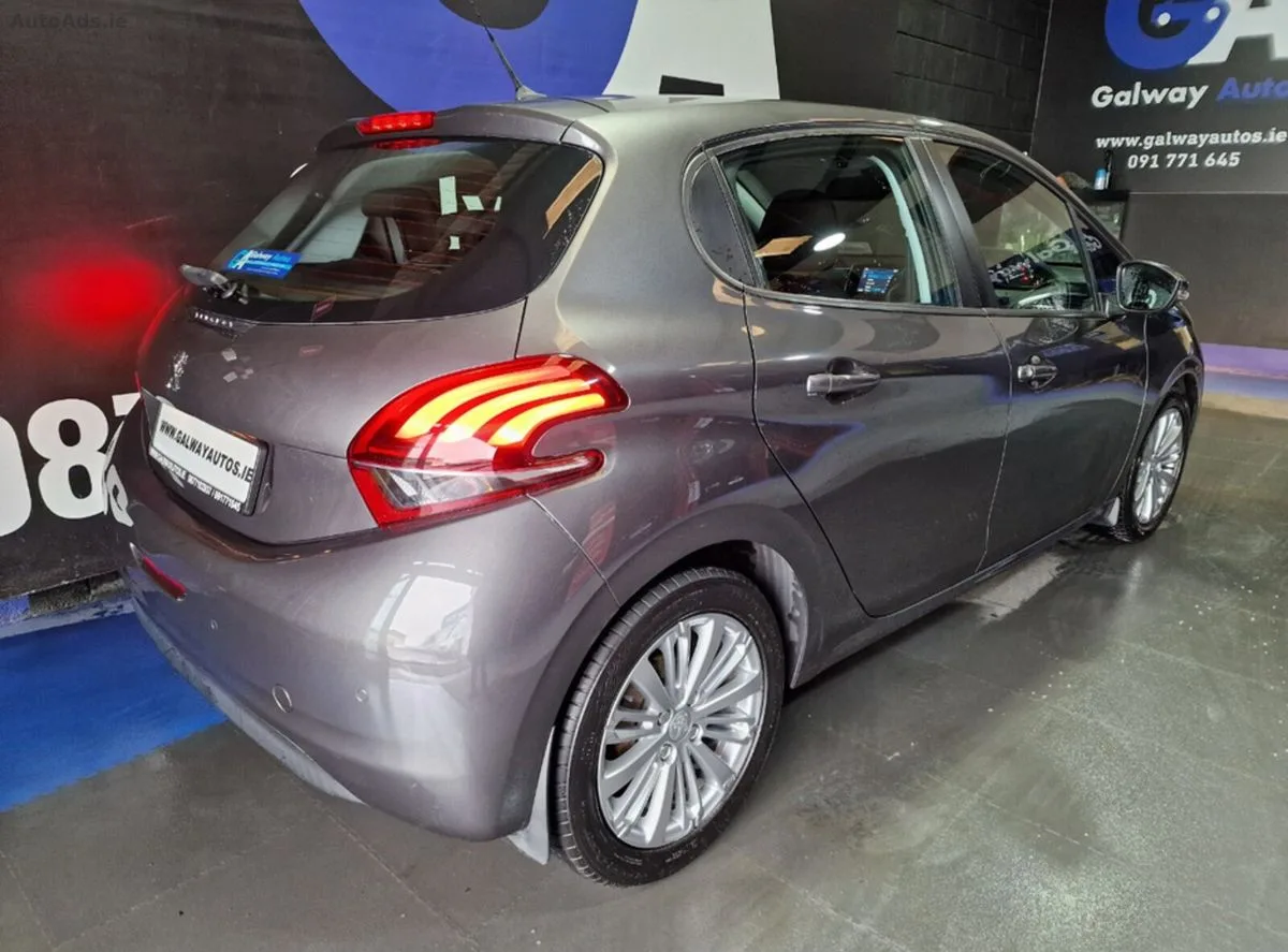 2019 Peugeot 208 – photo 10