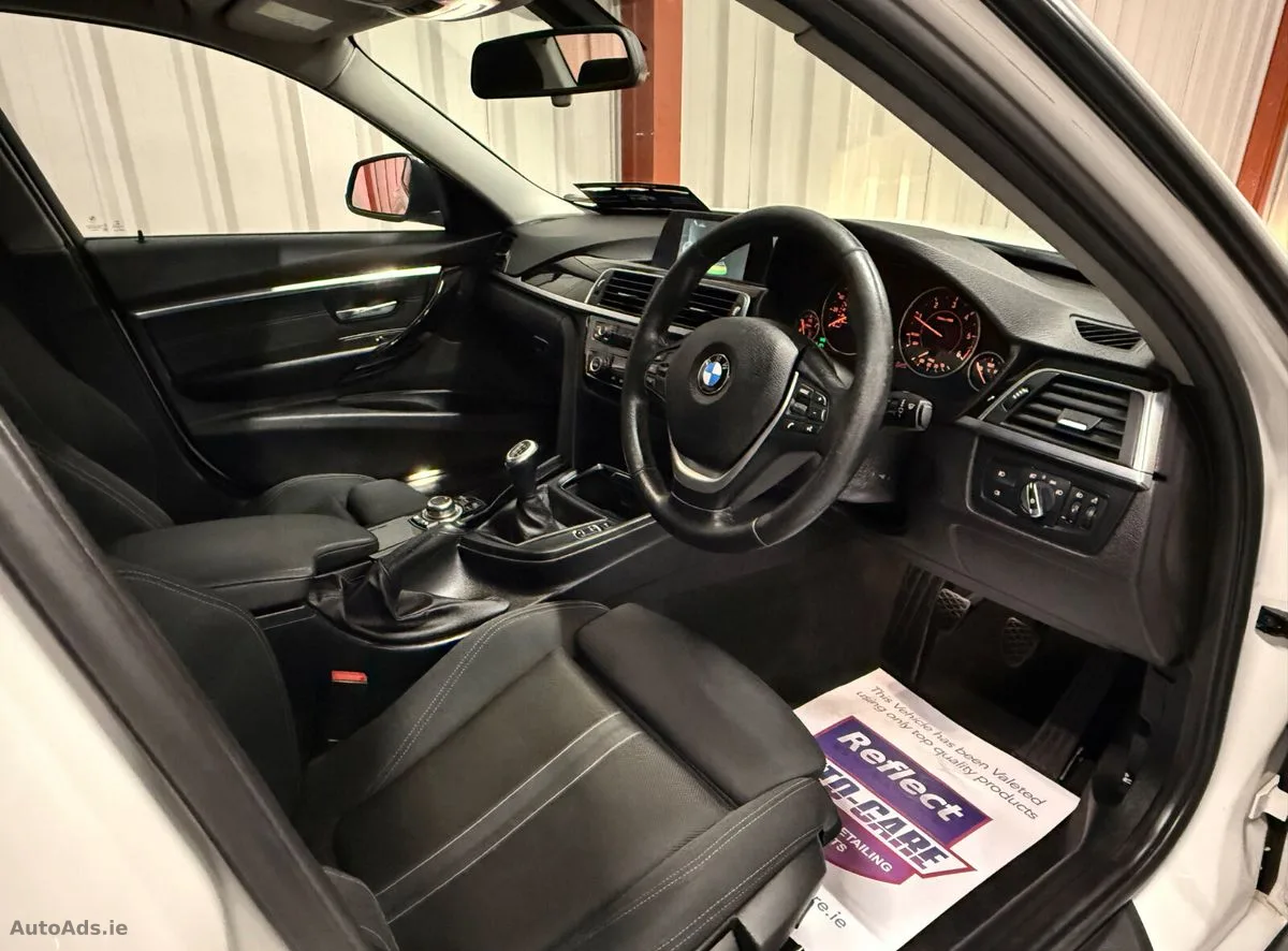 2015 BMW 3-Series – photo 15