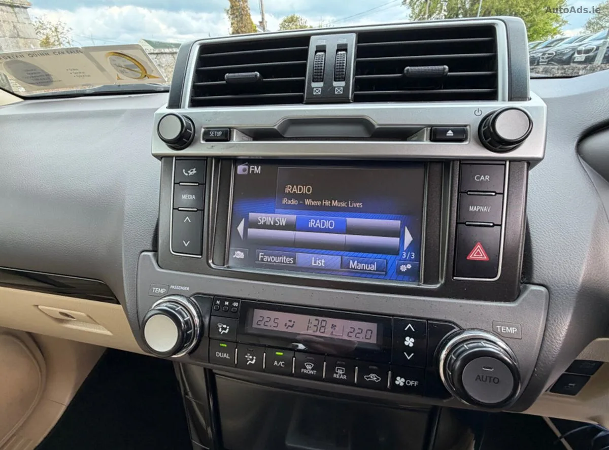 2017 Toyota Land Cruiser – photo 20