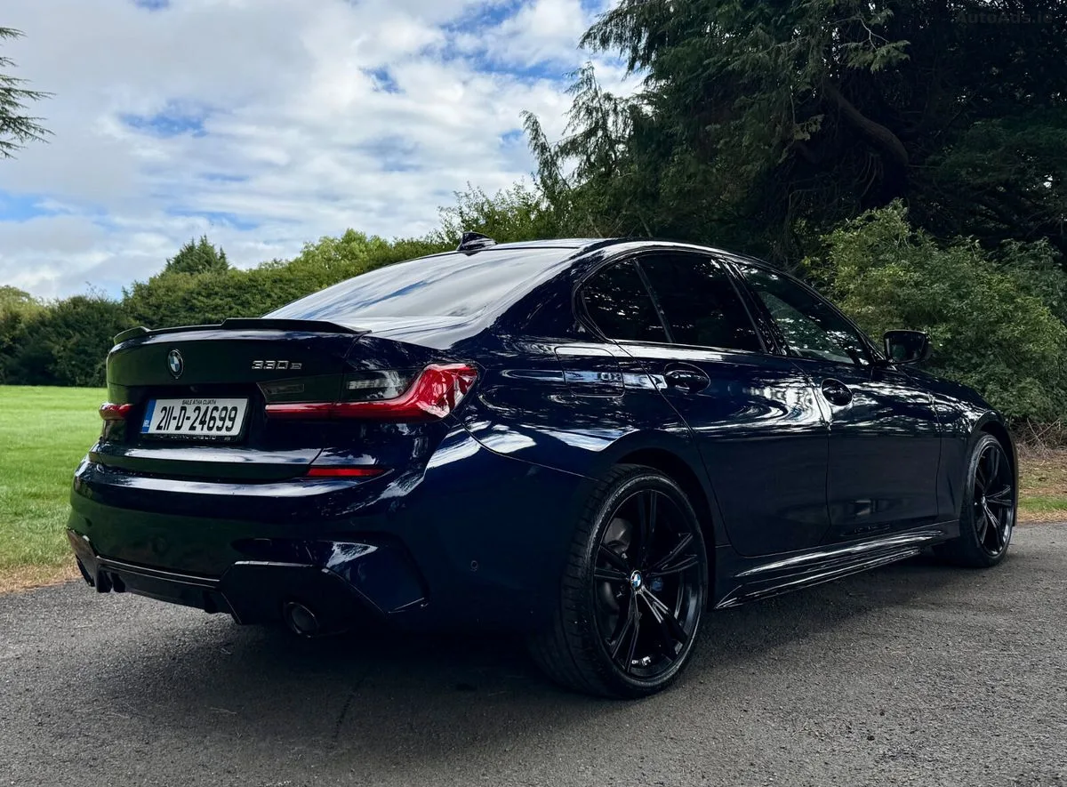 2021 BMW 3-Series – photo 11