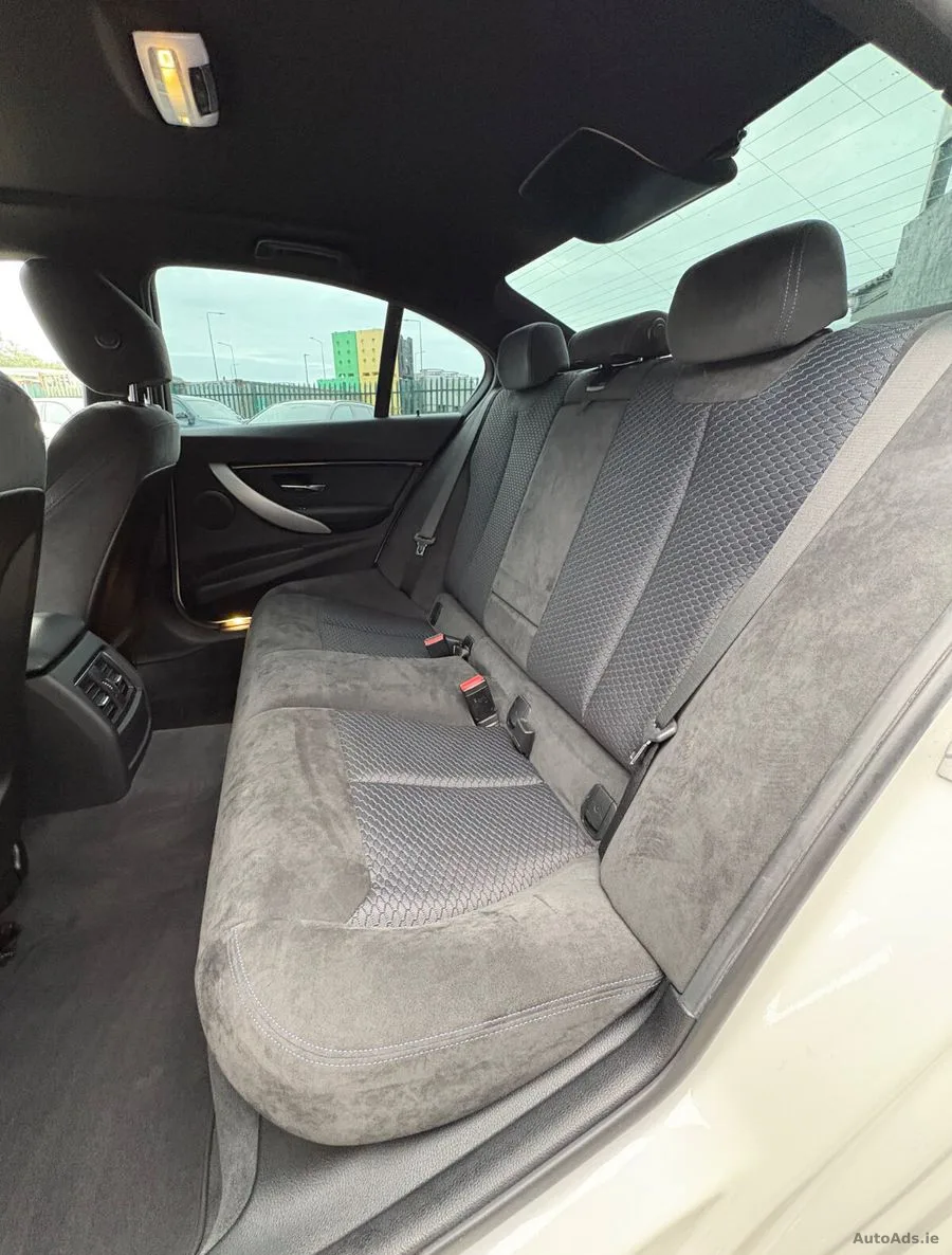 2017 BMW 3-Series – photo 10