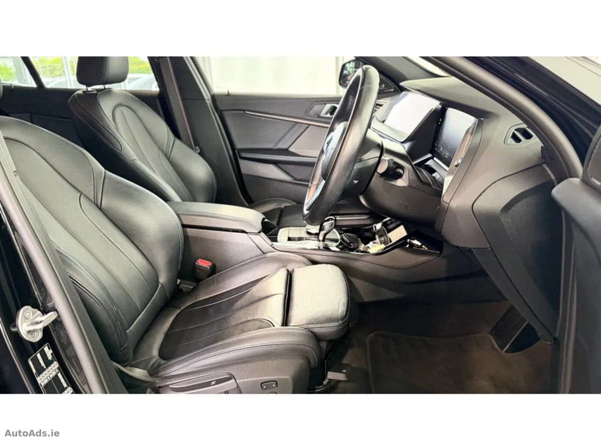 2024 BMW 1-Series – photo 4