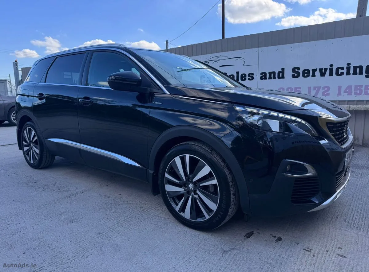 2018 Peugeot 5008 – photo 2