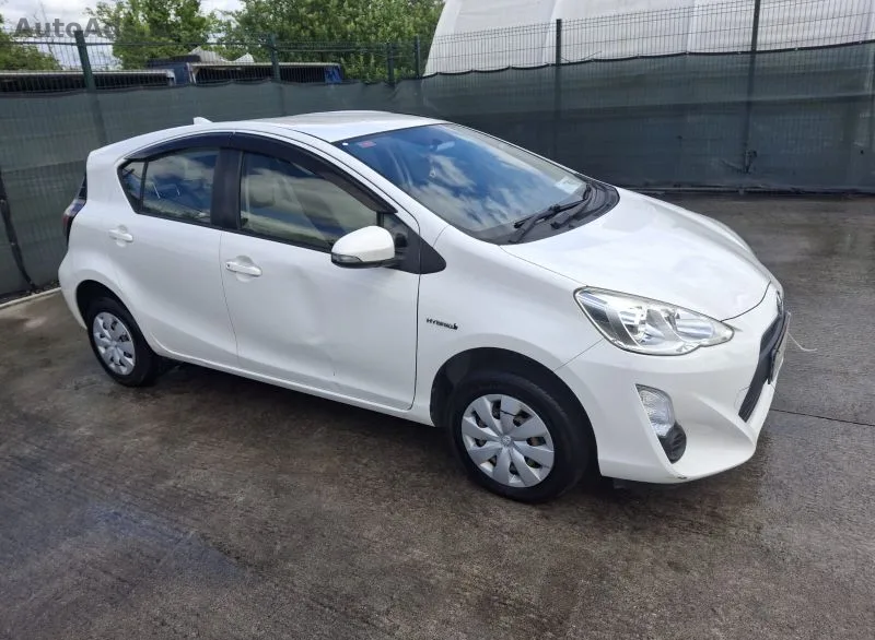 2016 Toyota Aqua