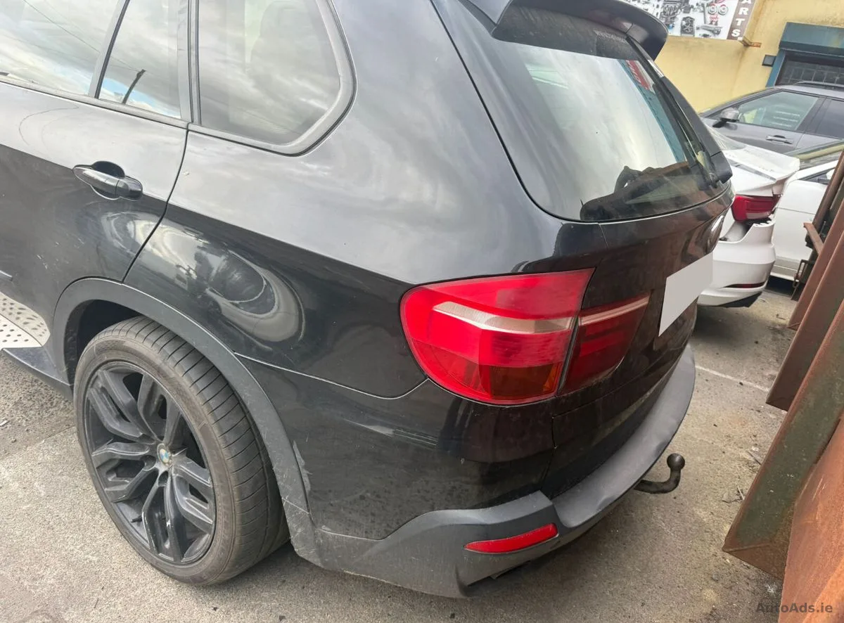 2009 BMW X5 E70 3.0D FOR BREAKING