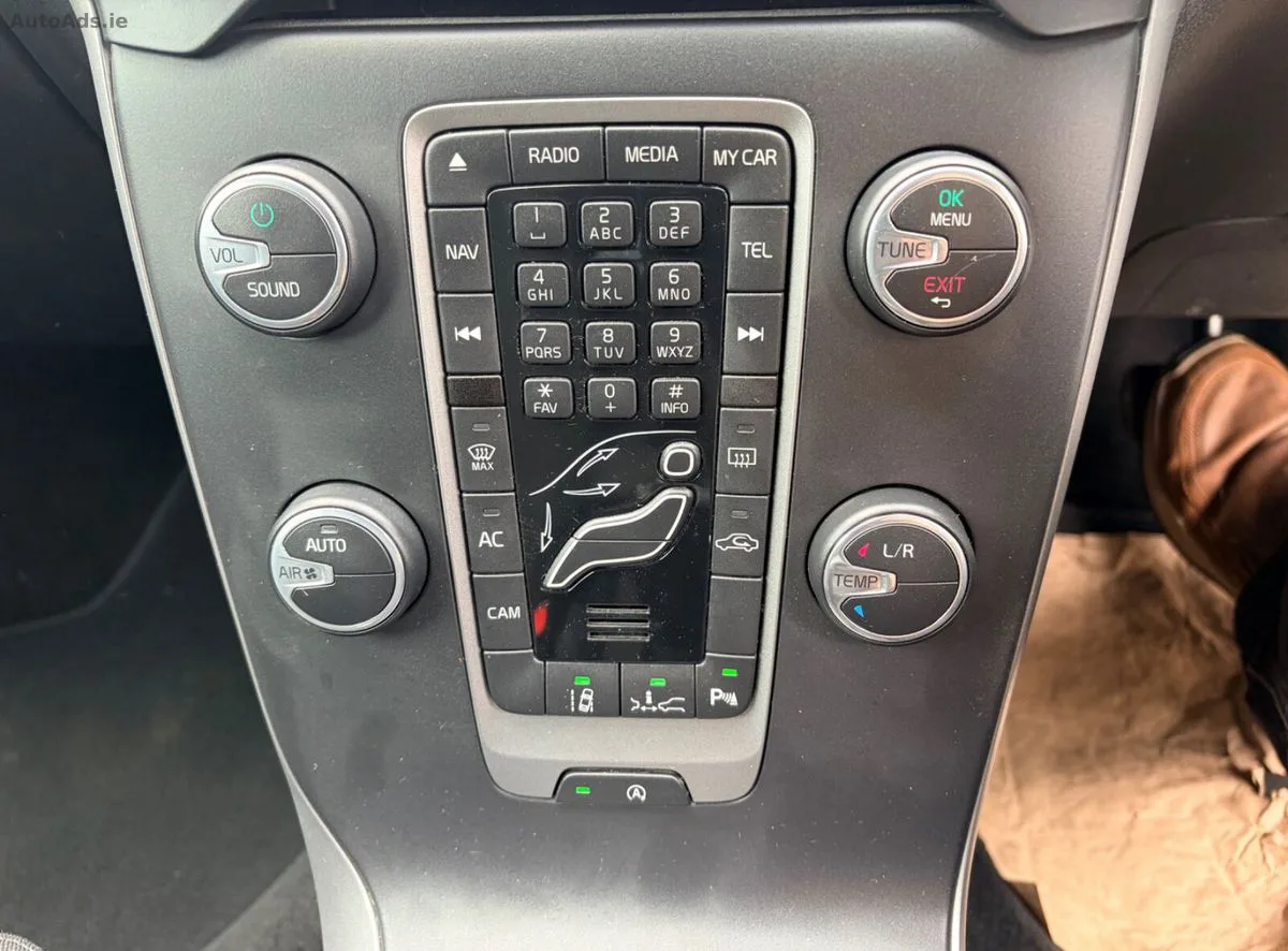 2014 Volvo V40 – photo 18