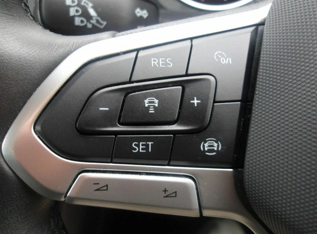 2022 Volkswagen Tiguan – photo 15