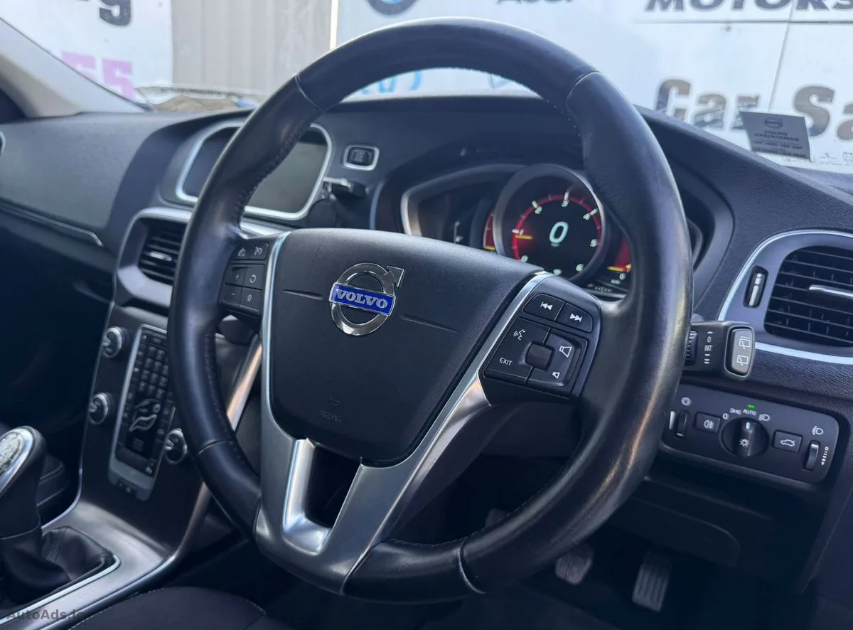 2014 Volvo V40 – photo 11