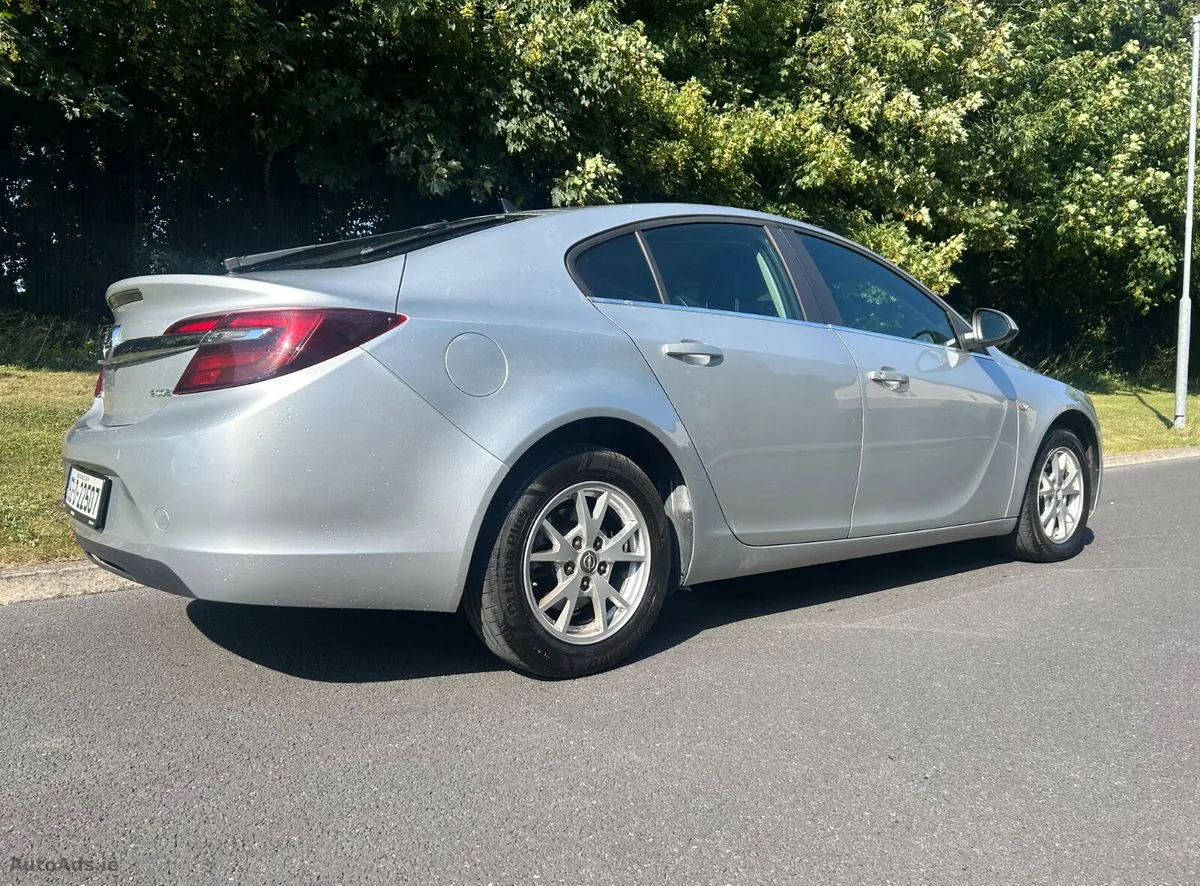 2015 Opel Insignia – photo 2