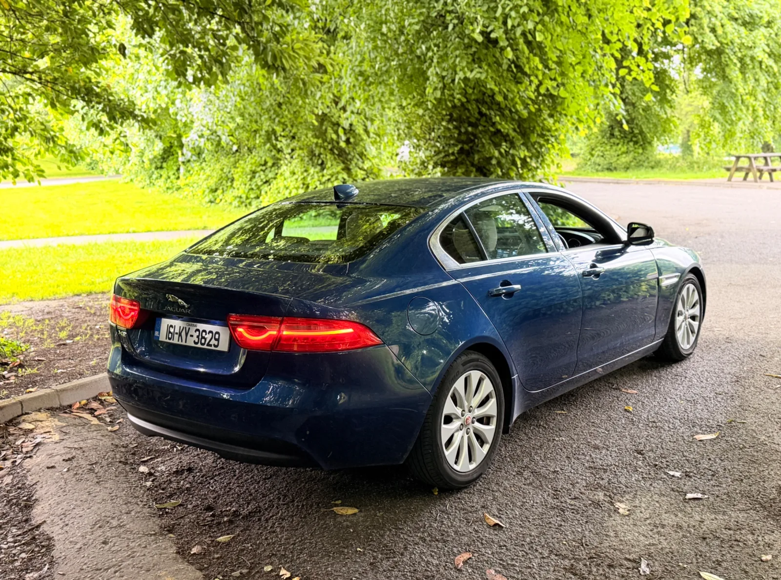 2016 Jaguar XE – photo 4