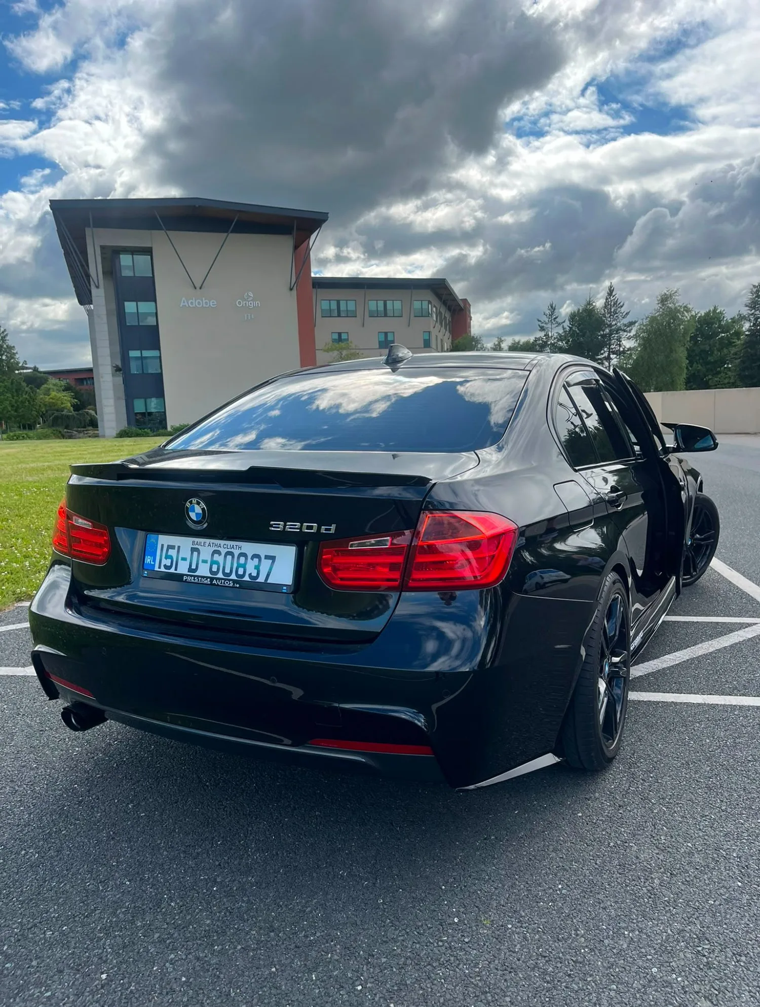 2015 BMW 3 Series – photo 4