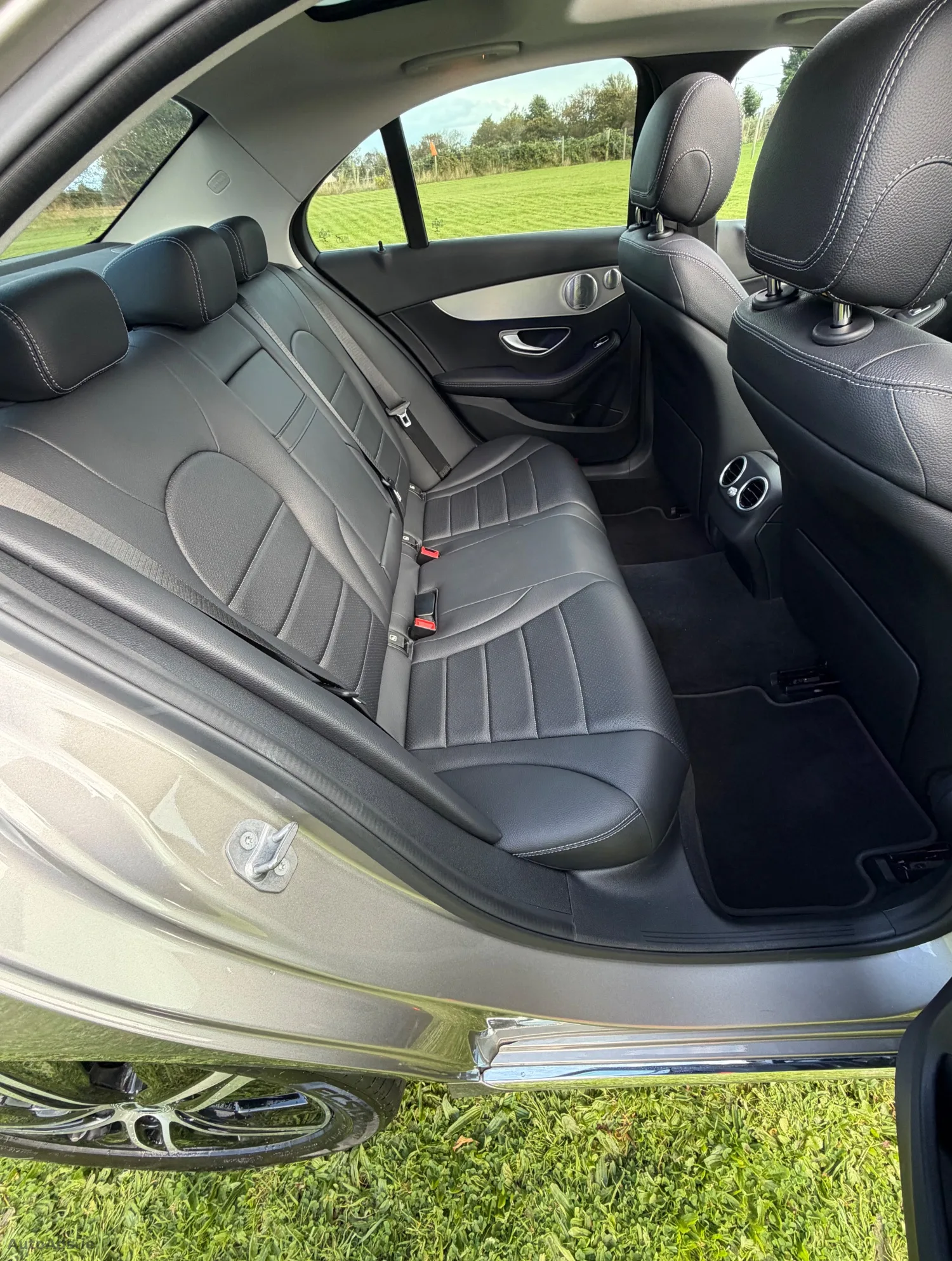 2019 Mercedes-Benz C-Class – photo 3