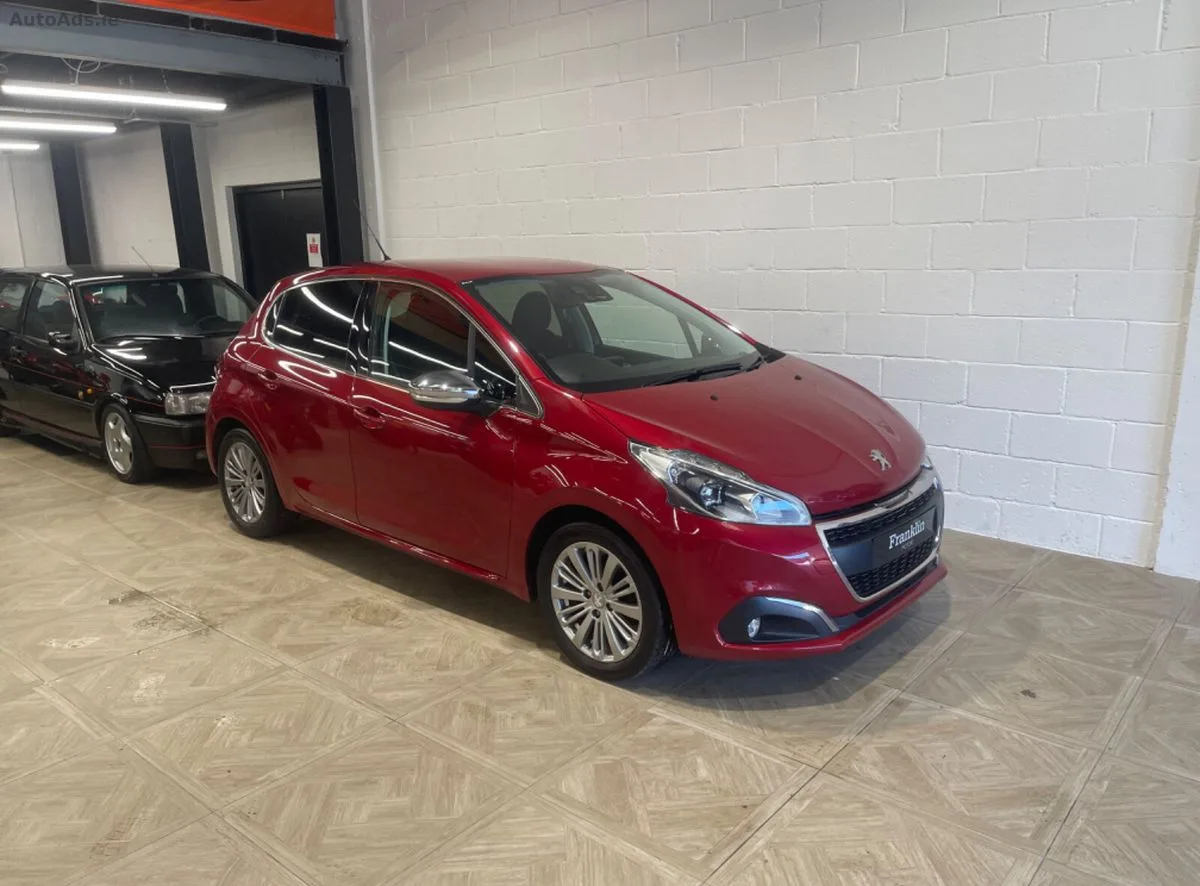 2017 Peugeot 208 – photo 1