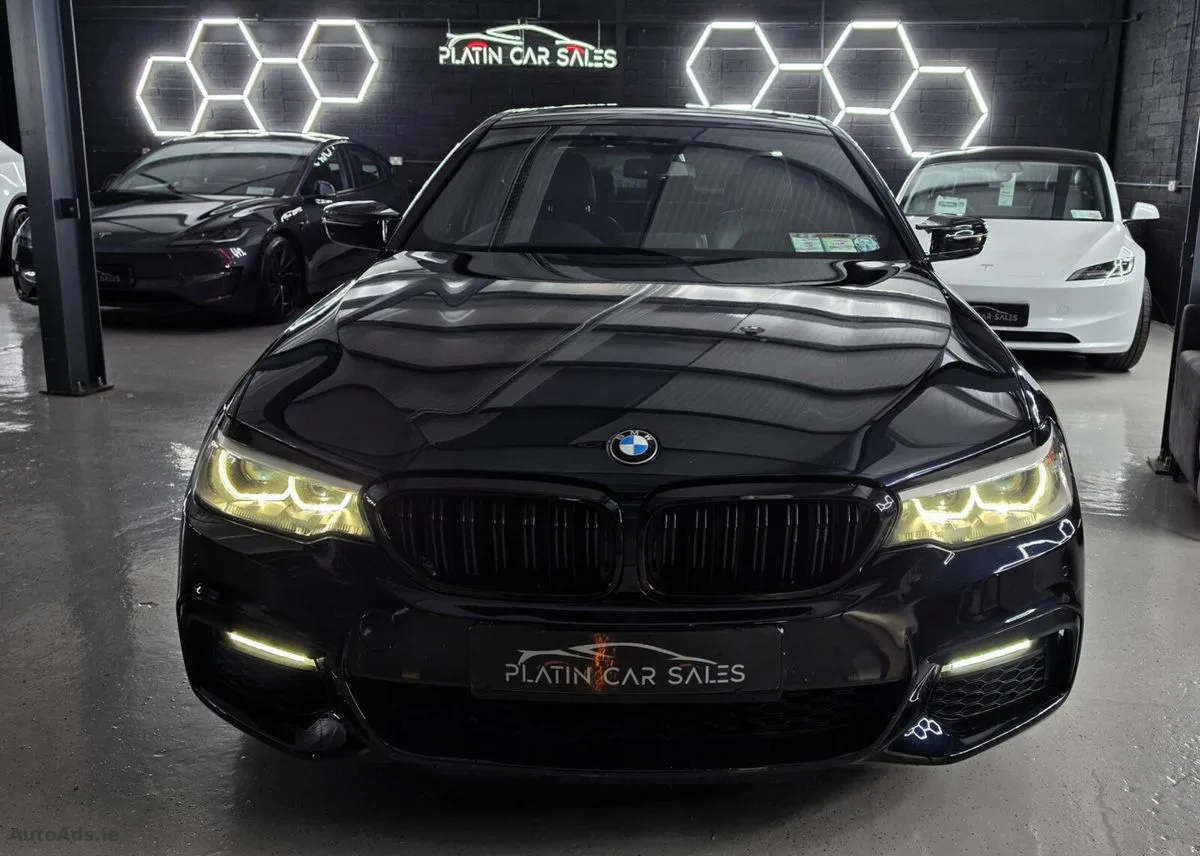 2018 BMW 5-Series – photo 16