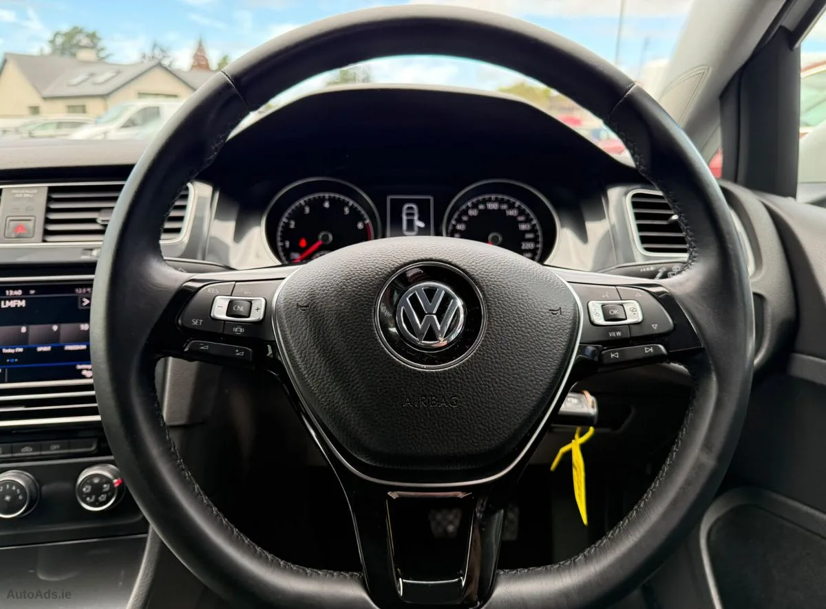 2021 Volkswagen Golf – photo 10
