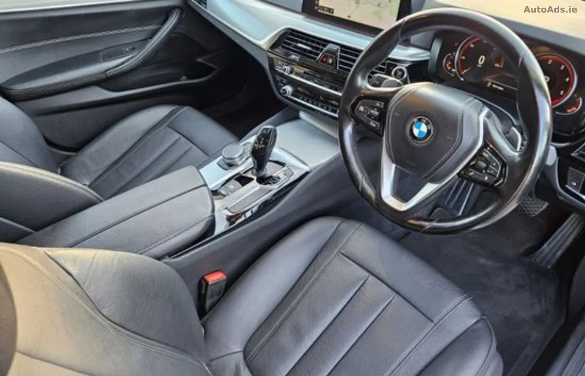 2018 BMW 5-Series – photo 13