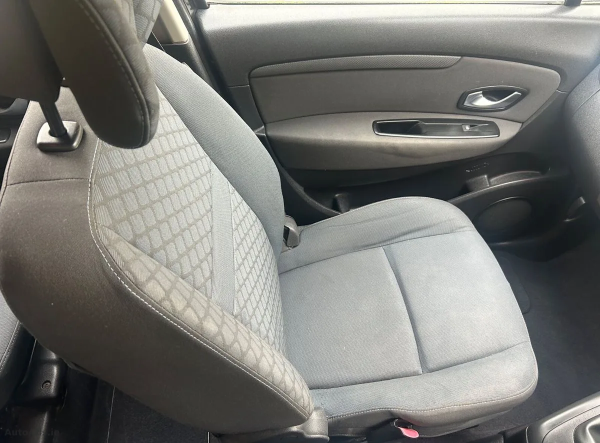 2010 Renault Grand Scenic – photo 12