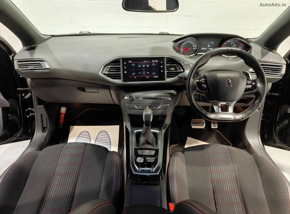 2018 Peugeot 308 – photo 11