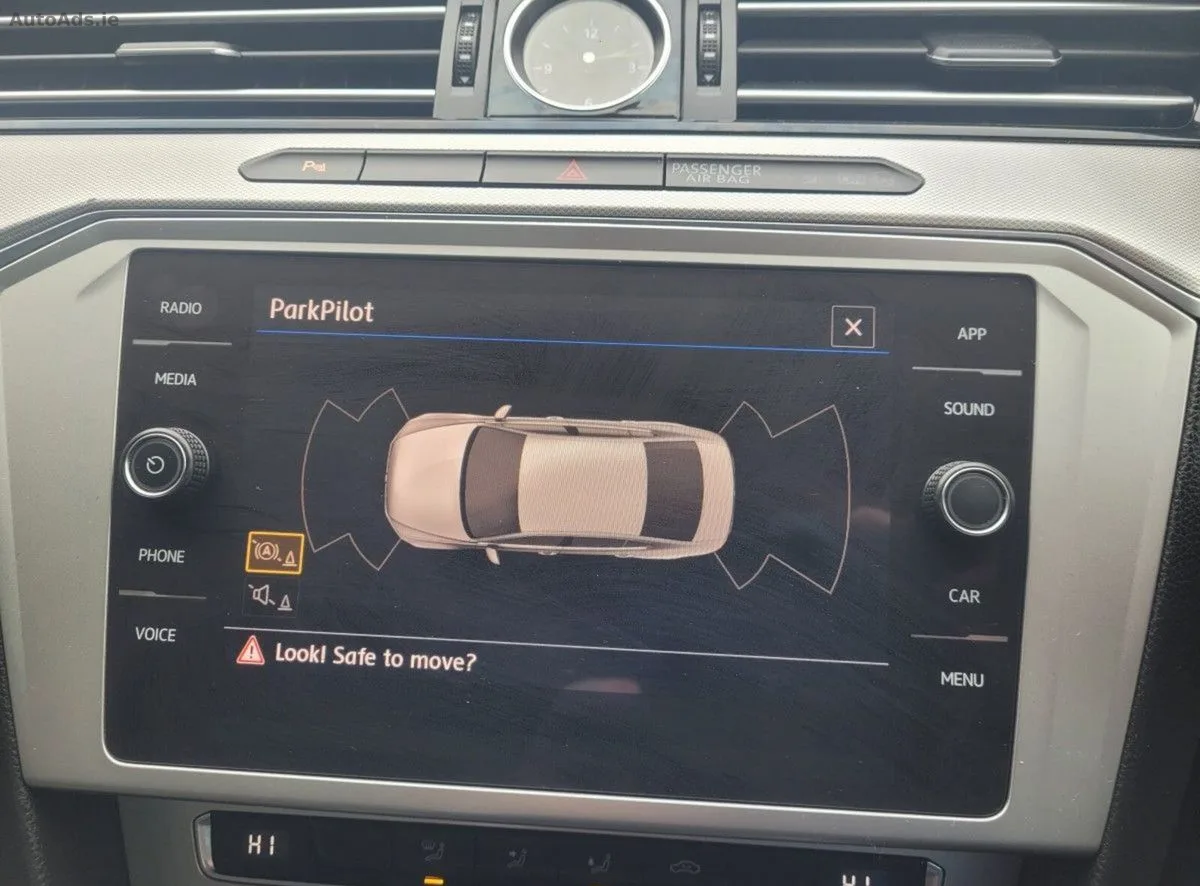 2018 Volkswagen Passat – photo 10