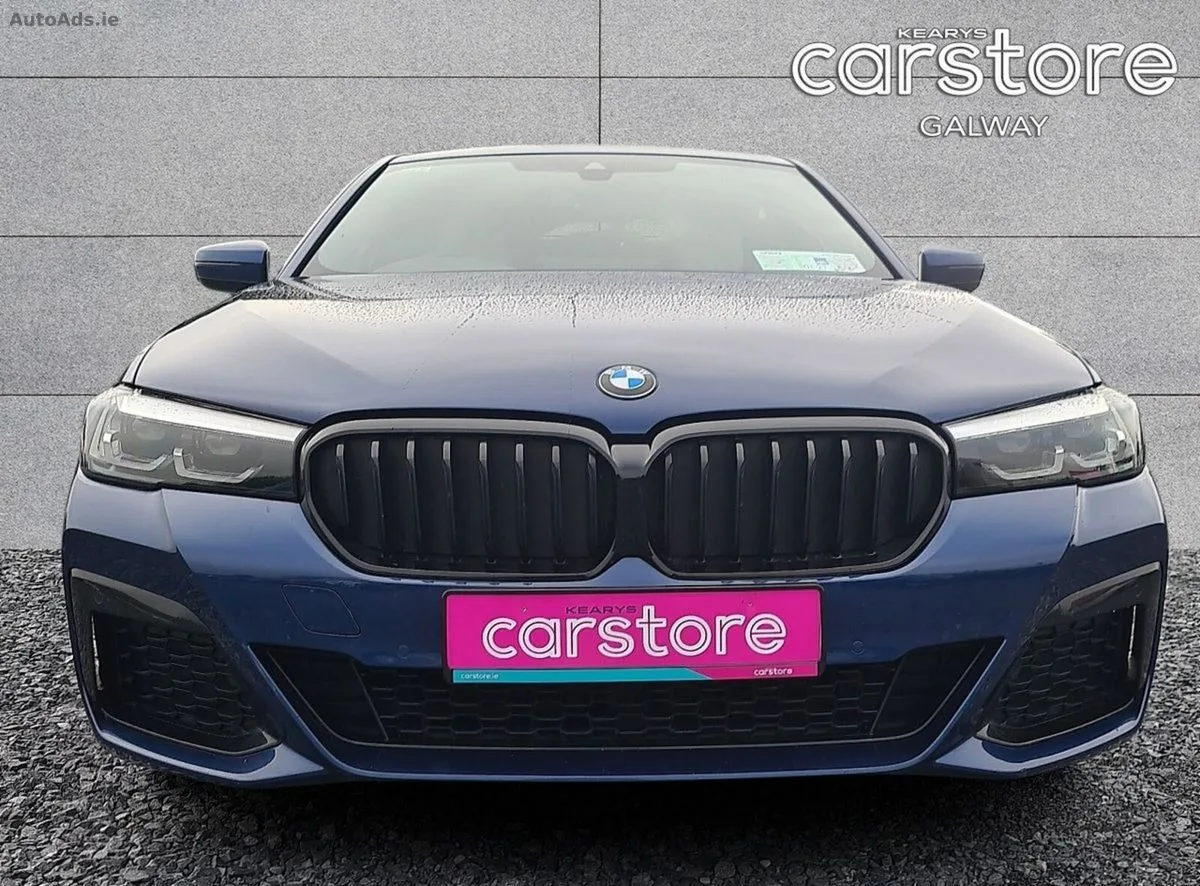 2022 BMW 5-Series – photo 7