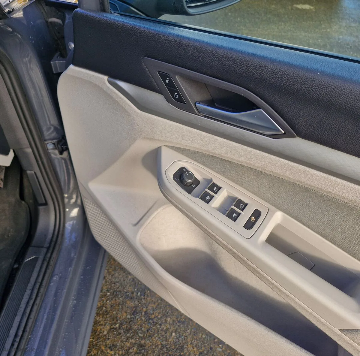 2022 Volkswagen Golf – photo 13