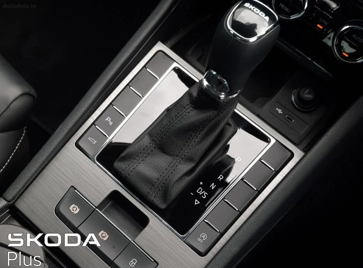 2024 Skoda Superb – photo 10