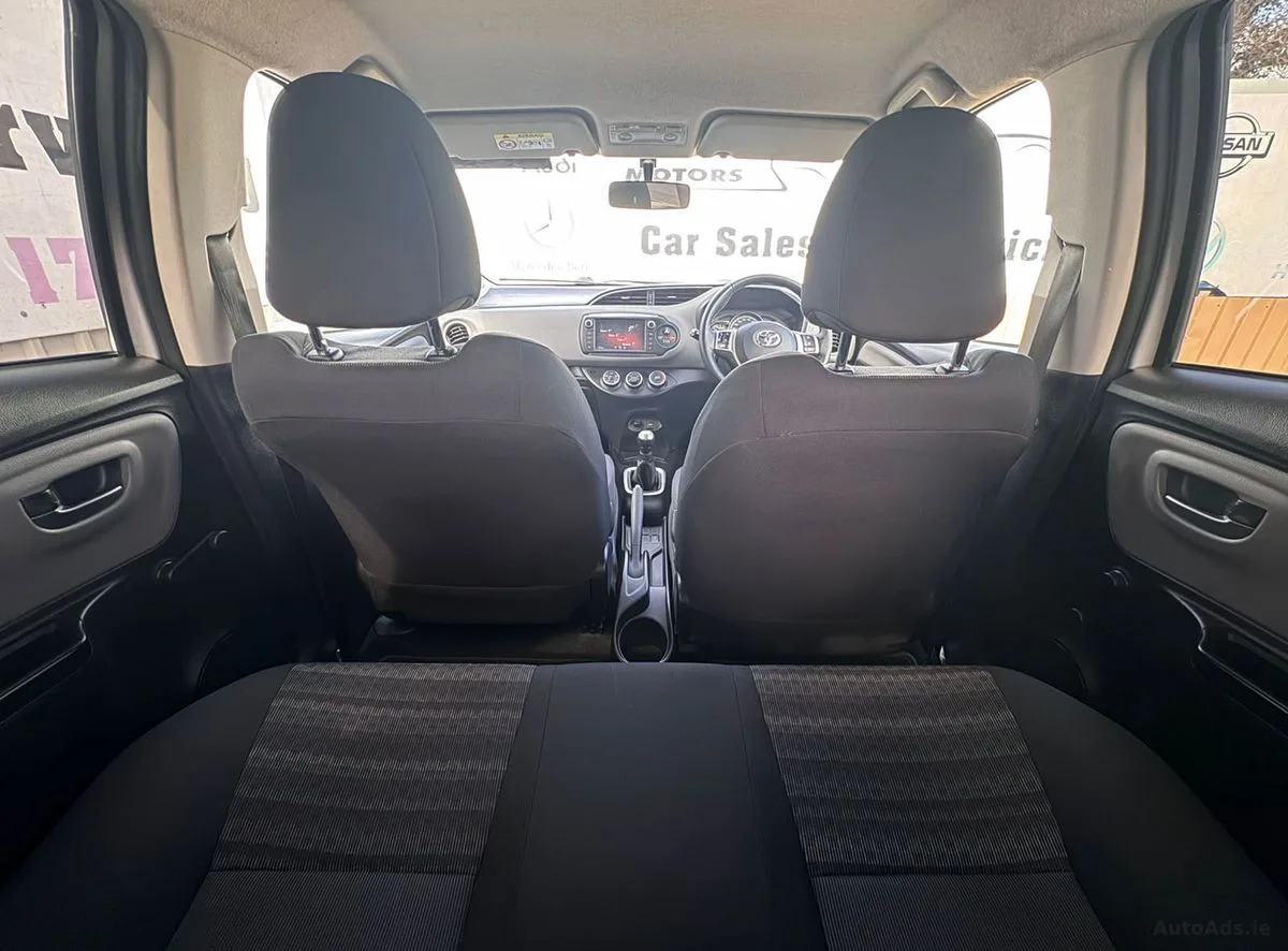 2016 Toyota Yaris – photo 18