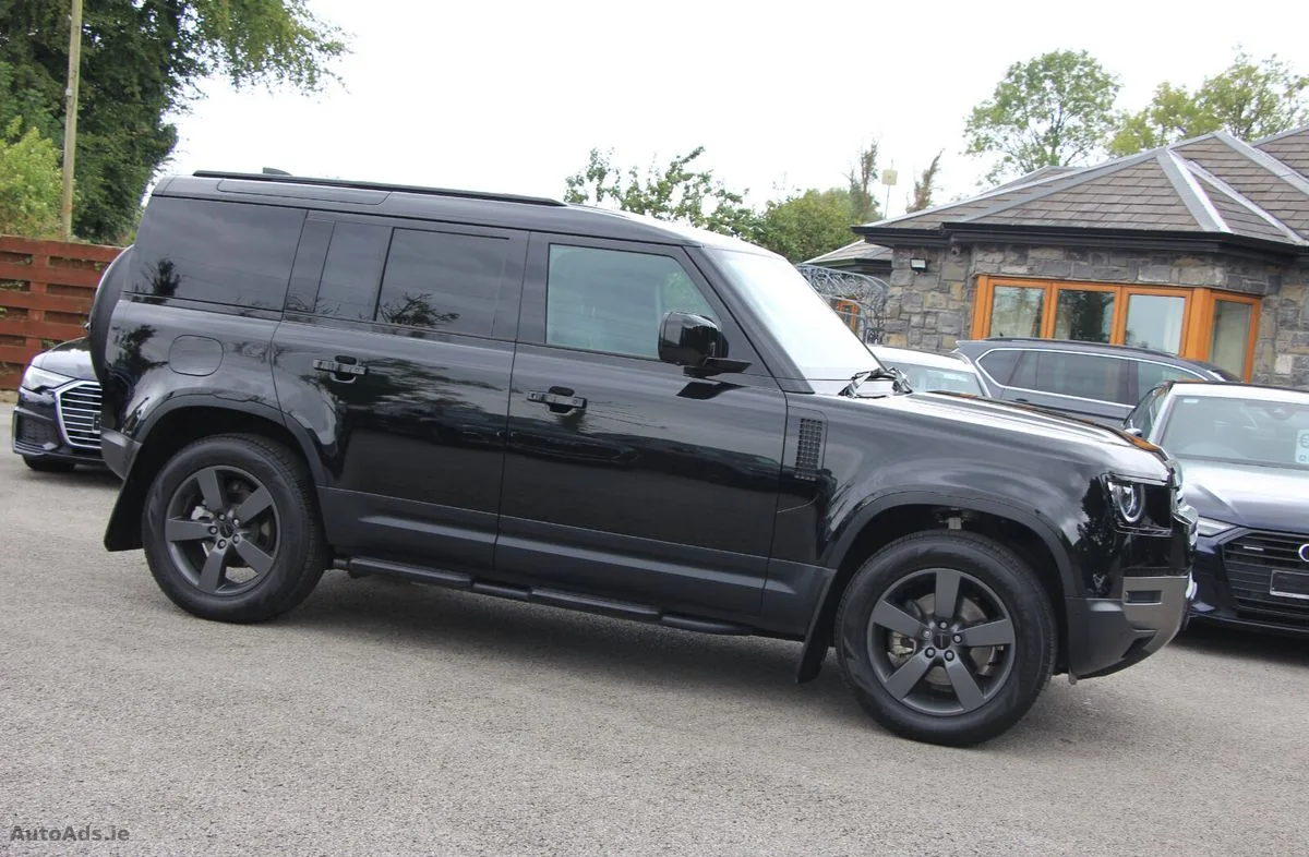 2026 Land Rover Defender – photo 18