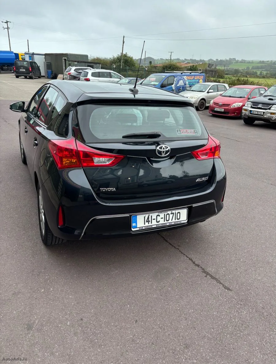 2014 Toyota Auris – photo 6