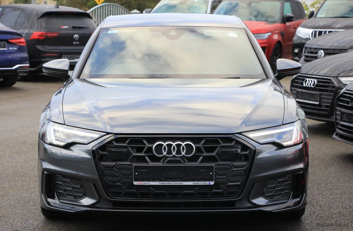 2025 Audi A6 – photo 2