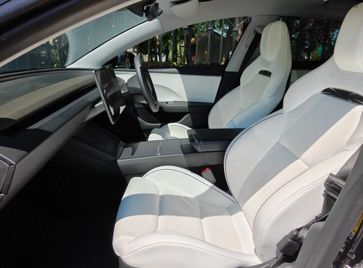 2024 Tesla Model 3 – photo 9