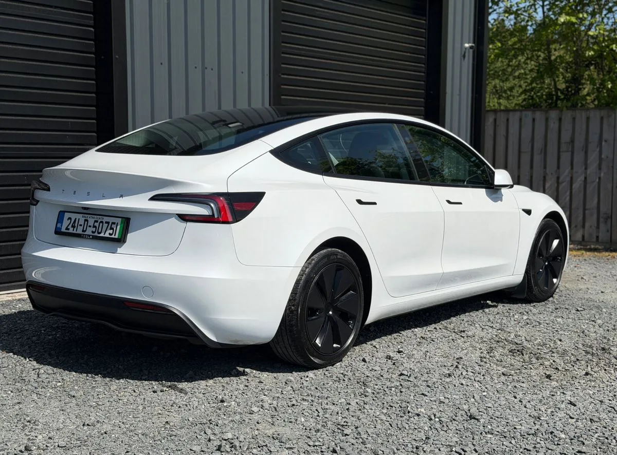 2024 Tesla Model 3 – photo 7