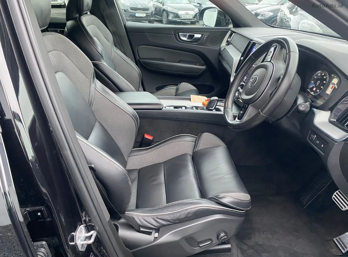 2021 Volvo XC60 – photo 18