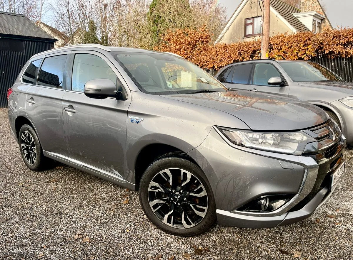 2016 Mitsubishi Outlander – photo 5