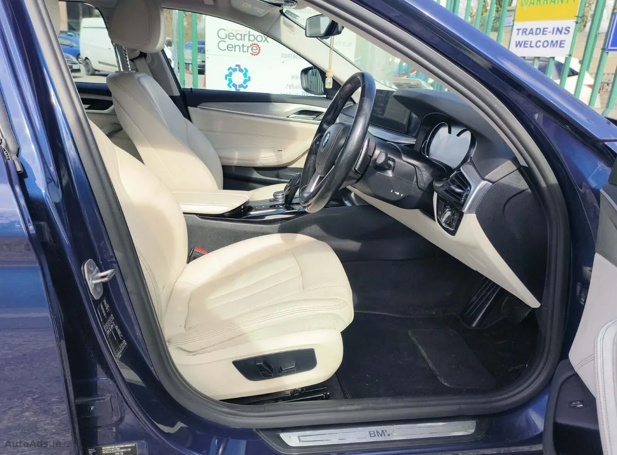 2017 BMW 5-Series – photo 9