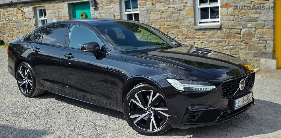 2021 Volvo S90