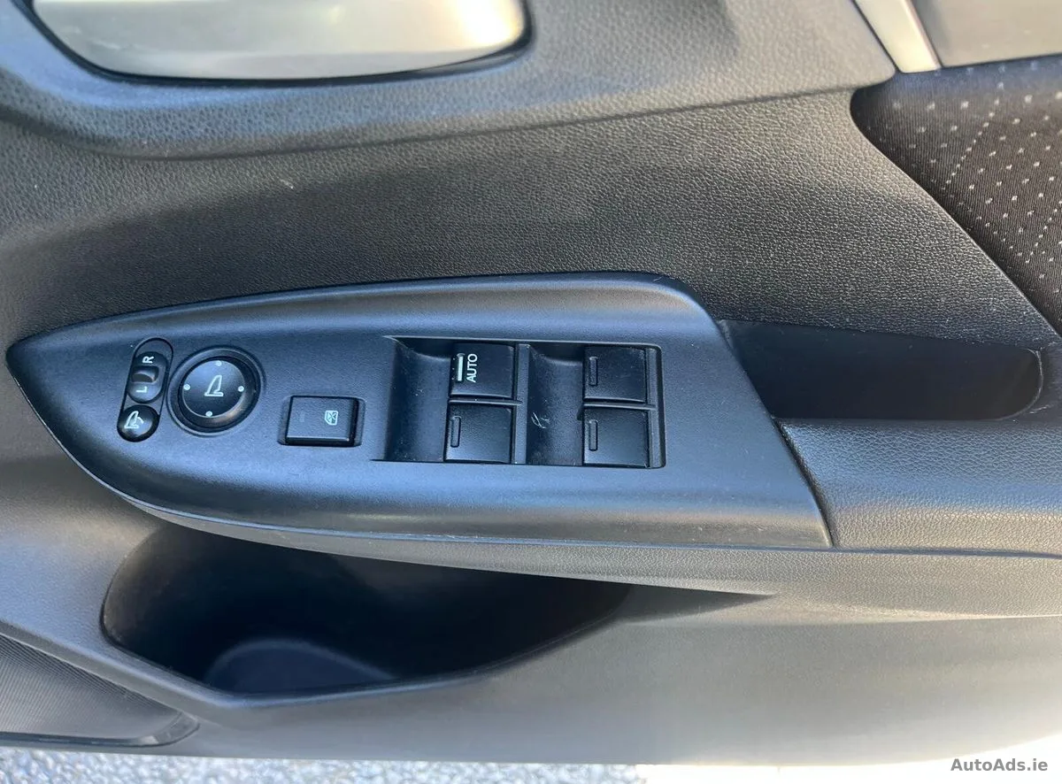 2016 Honda Fit – photo 13