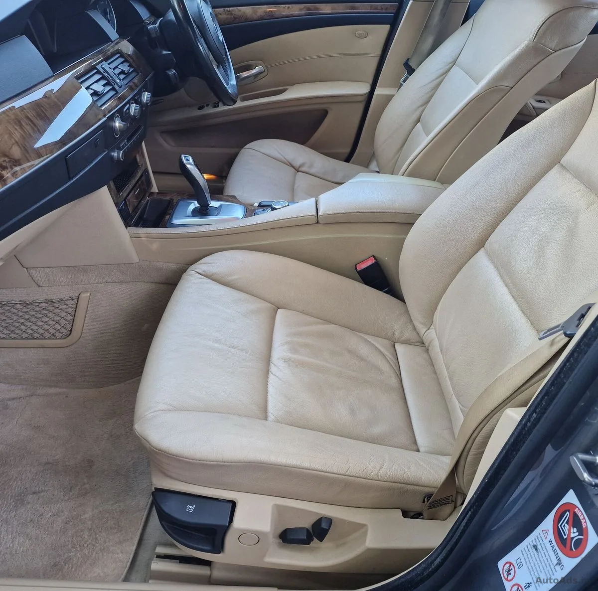 2010 BMW 5-Series – photo 9
