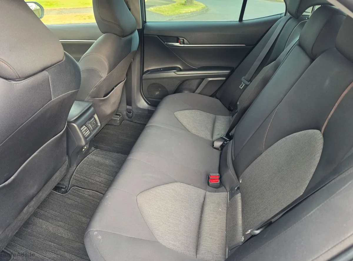 2021 Toyota Camry – photo 10