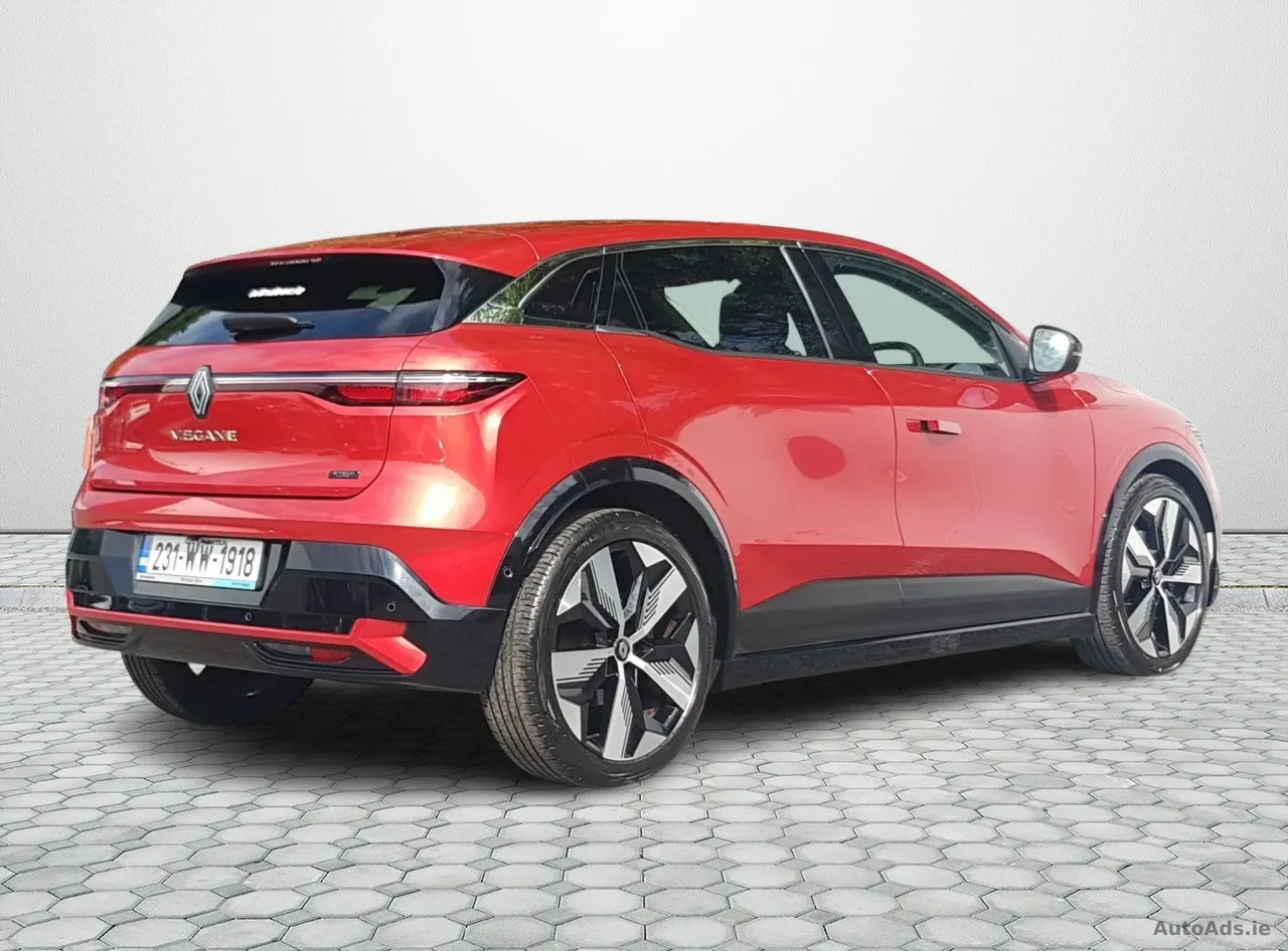 2023 Renault Megane E-Tech – photo 2