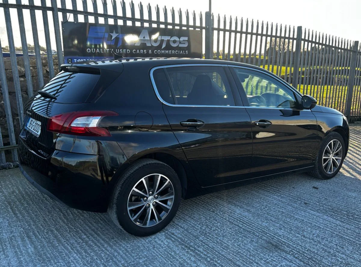 2015 Peugeot 308 – photo 3