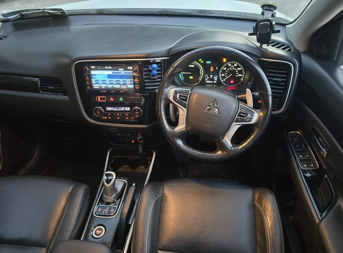 2016 Mitsubishi Outlander – photo 14