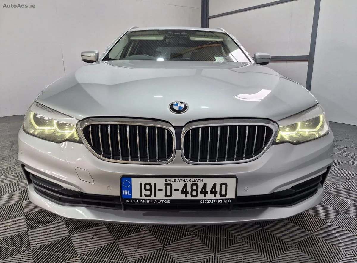 2019 BMW 5-Series – photo 8