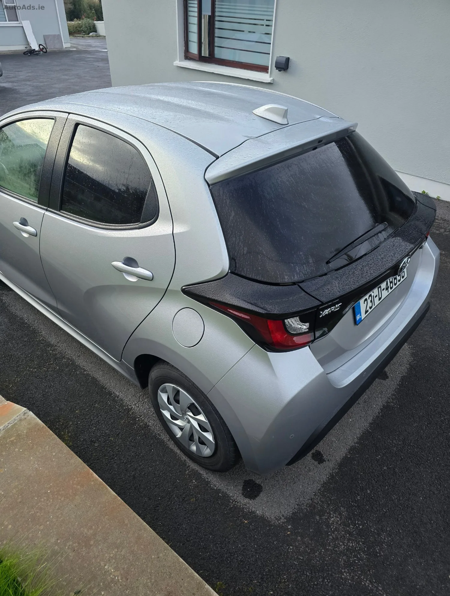 2023 Toyota Yaris – photo 4