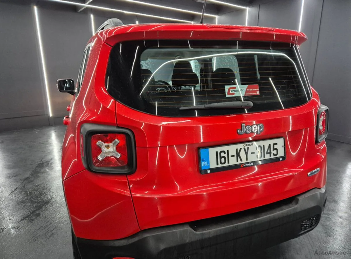 2016 Jeep Renegade – photo 19